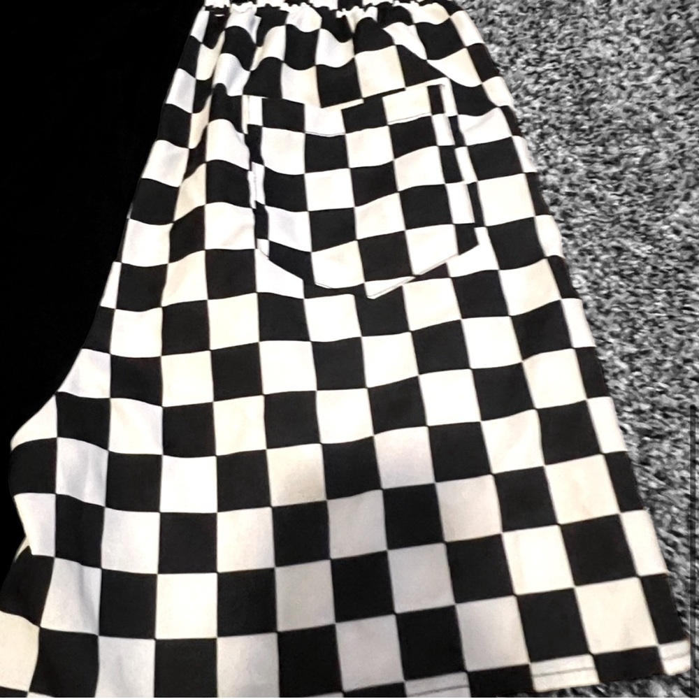Black & White SHEIN “BLACK SWITCHES” Shorts - Picture 3 of 4